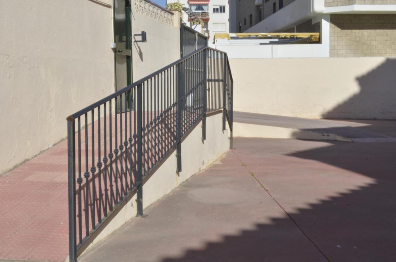 Appartement Carihuela Un Dormitorio Junto Al Mar à Torremolinos Extérieur photo