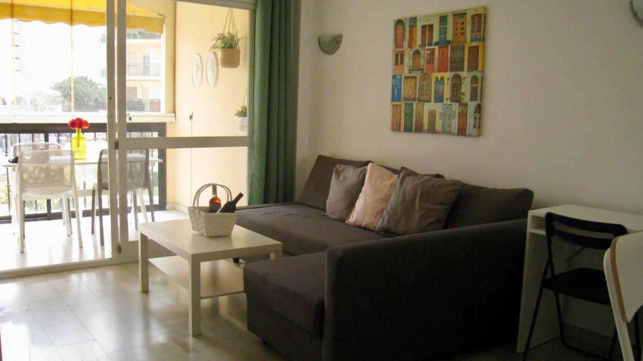 Appartement Carihuela Un Dormitorio Junto Al Mar à Torremolinos Extérieur photo